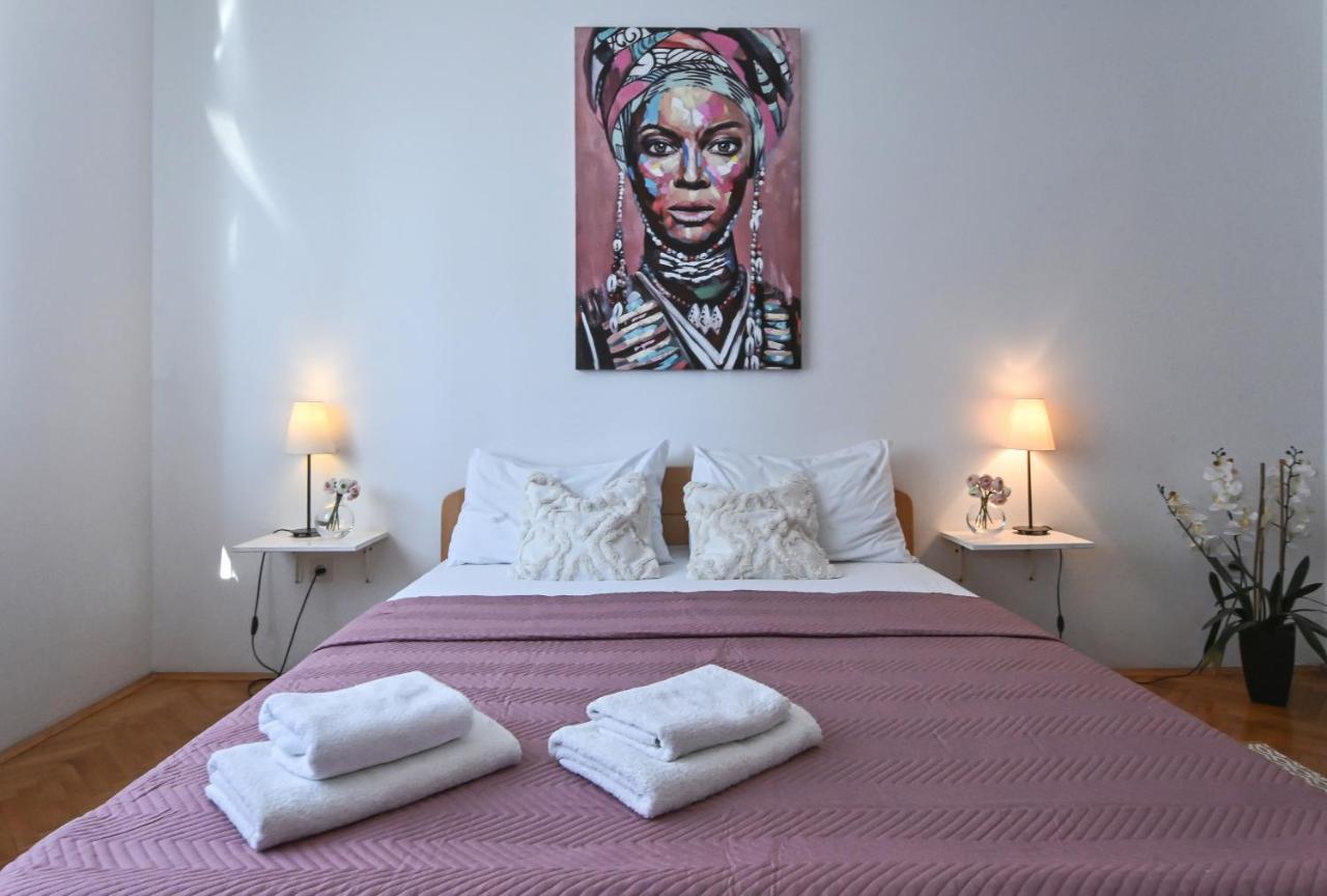 Holiday House Vukman Trogir Luaran gambar