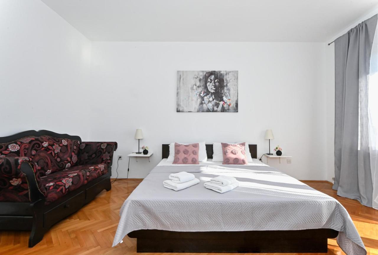 Holiday House Vukman Trogir Luaran gambar