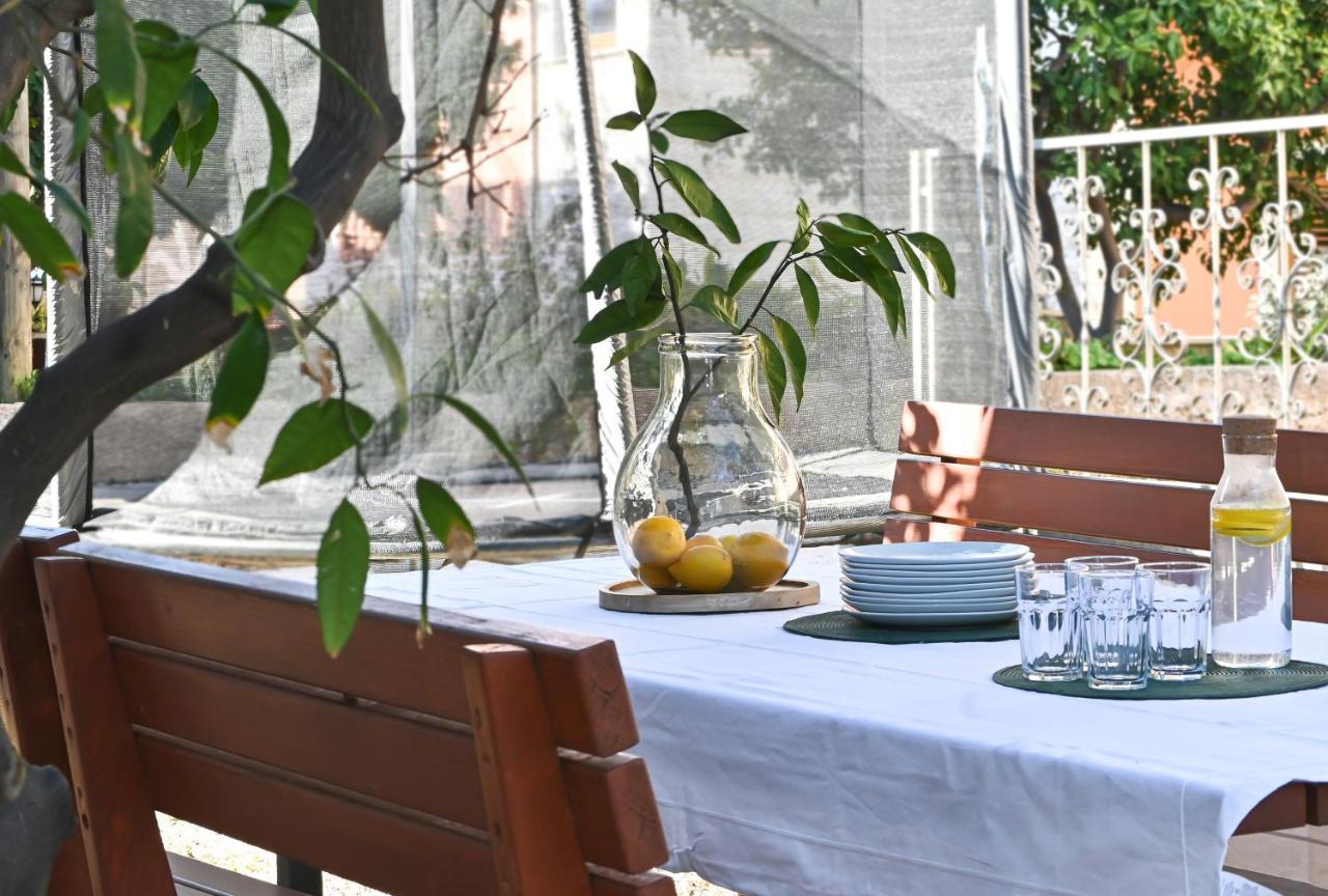 Holiday House Vukman Trogir Luaran gambar