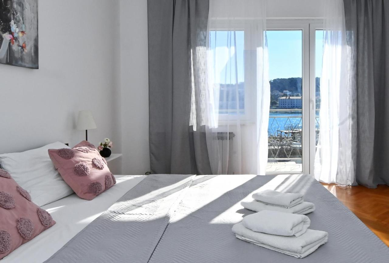 Holiday House Vukman Trogir Luaran gambar